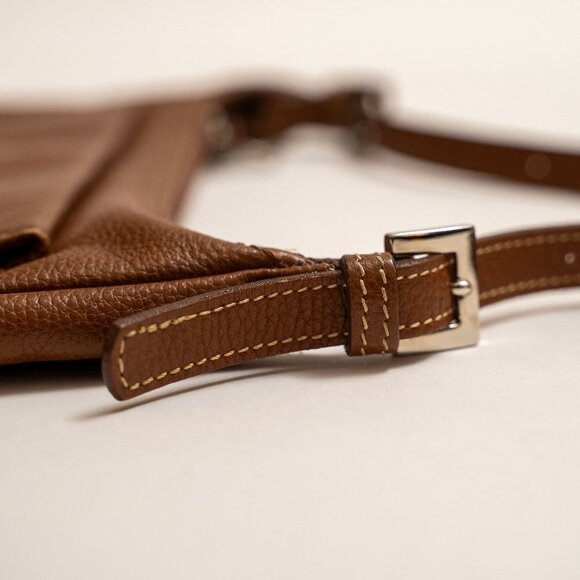 ~ FIRM PRICE ~ 
VINTAGE LONGCHAMP Camel Colored Leather Crossbody - Picture 4 of 16